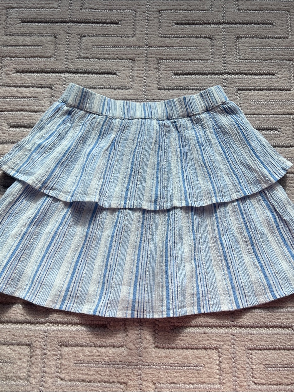 Vineyard Vines Girls' Shine Stripe Tiered Skirt in Baby Blues Lurex-small, 7/8